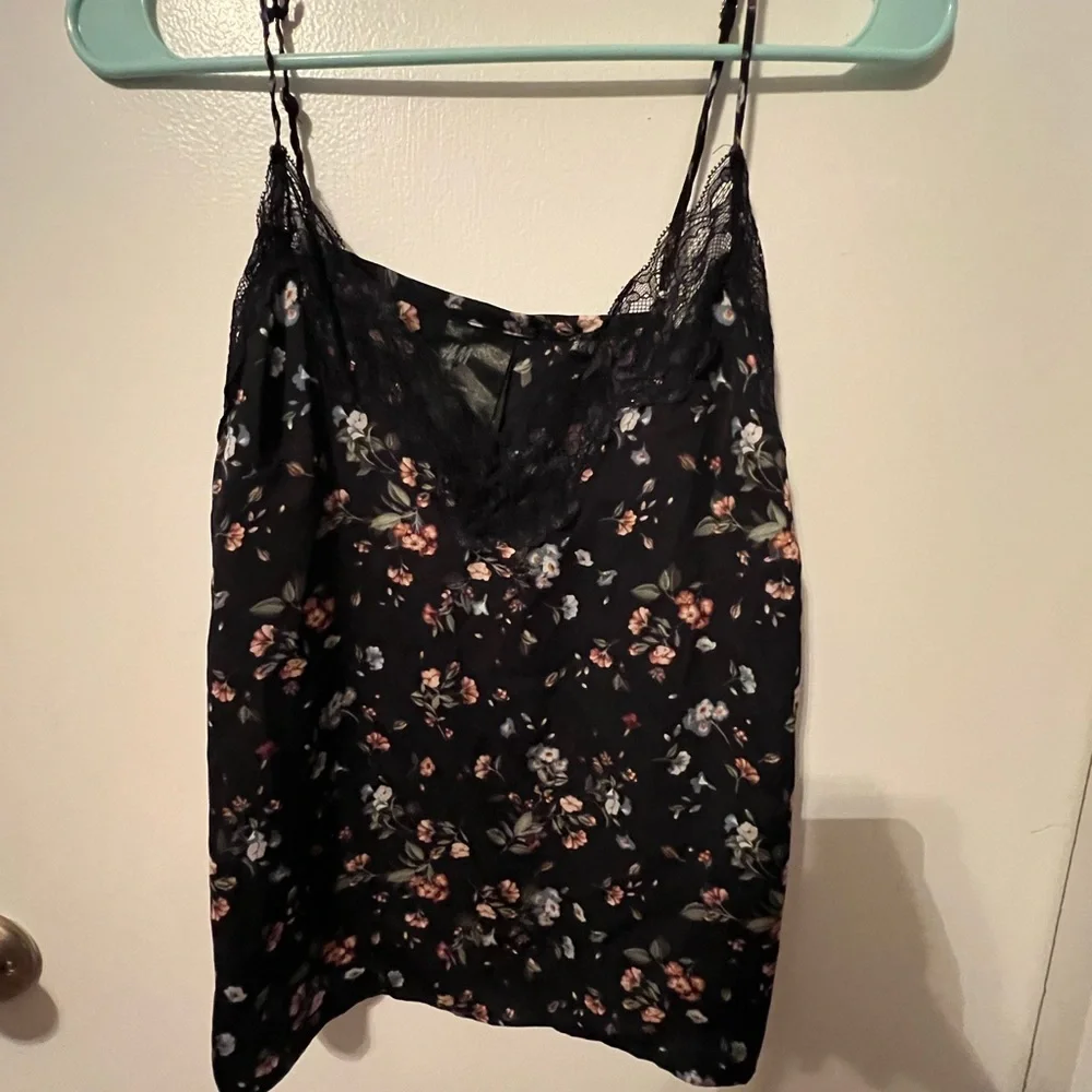 Black H&M pajama top - Picture 8 of 9